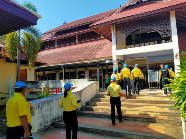 กิจกรรม​จิตอาสาเฉลิมพระเกียรติ​สมเด็จพระนางเจ้าฯ​ พระบรมราชินี​ เนื่องในวันเ