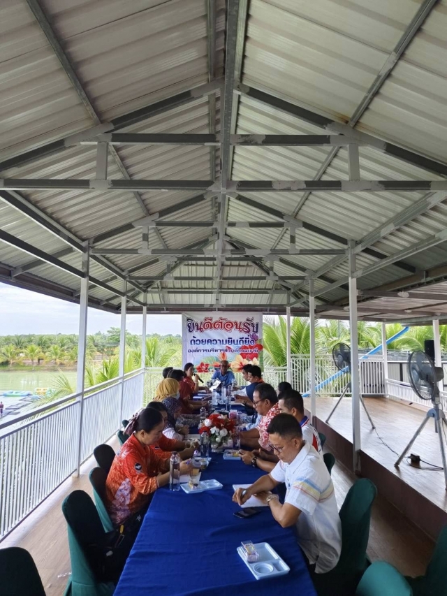 ประชุมหารือข้อราชการ และติดตามผลการปฏิบัติงานขององค์กรปกครองส่วนท้องถิ่น