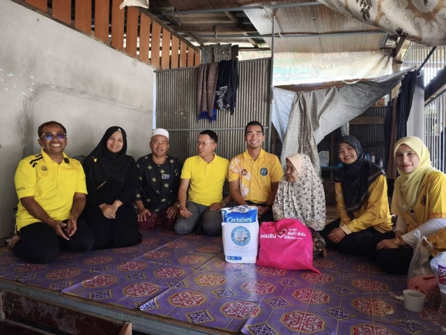 โครงการจัดบริการดูแลระยะยาวสำหรับผู้สูงอายุที่มีภาวะพึ่งพิงและบุคคลอื่นที่มีภาวะพึ่งพิง